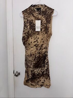 chinese dress ladies Early 00s Zara Woman Linen Button Down Maxi Beige Dress